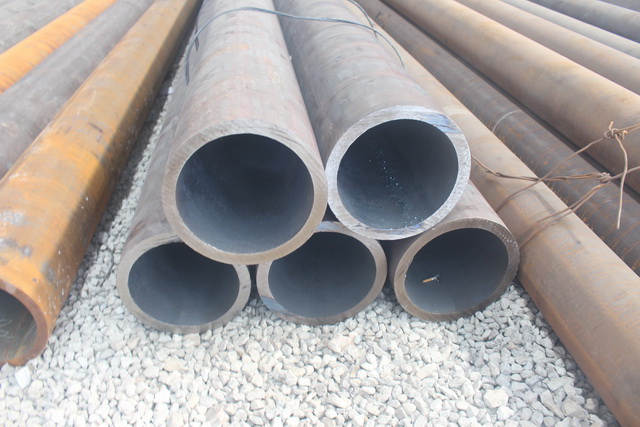 赤峰大口径壁厚无缝钢管