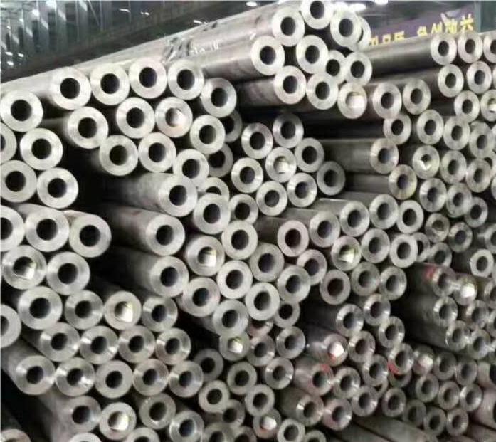 赤峰GB8162结构用无缝钢管