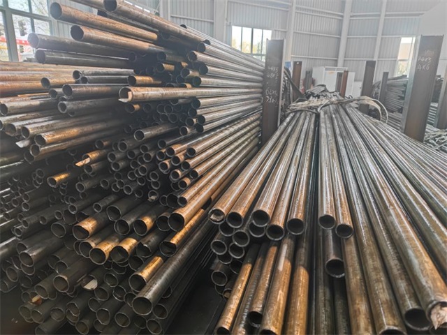 赤峰35#精密无缝钢管