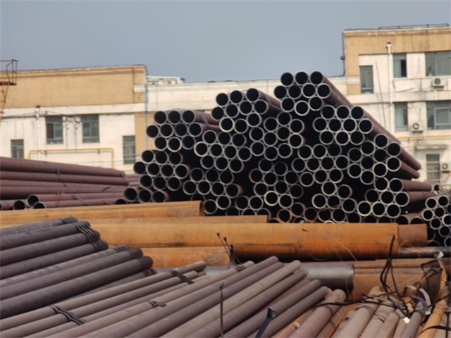 赤峰无缝钢管尺寸规格表