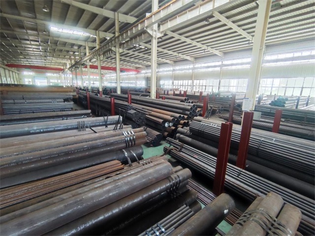 赤峰15CrMoG高压锅炉用无缝钢管